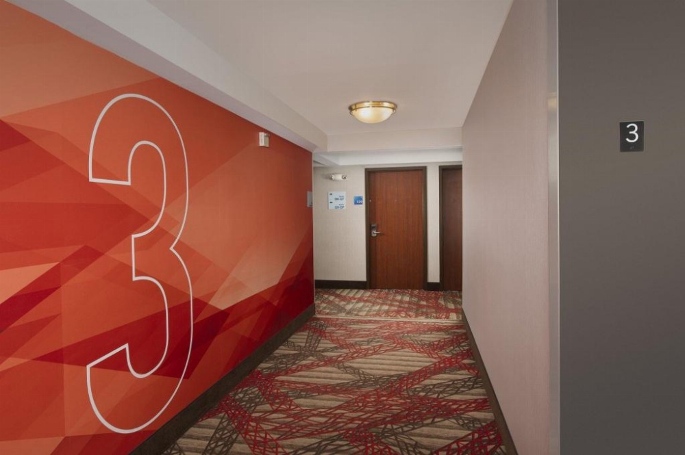 Holiday Inn Express Baltimore At The Stadiums