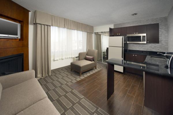 One-Bedroom Suite - Non-Smoking